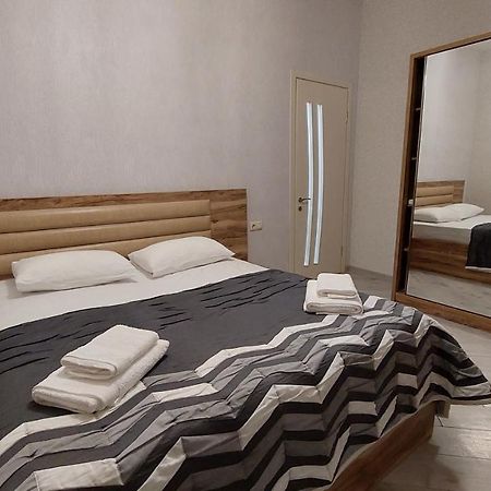 Elit Apartments Batoemi Buitenkant foto