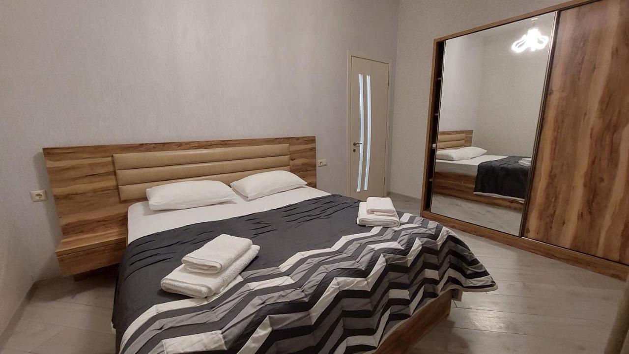 Elit Apartments Batoemi Buitenkant foto