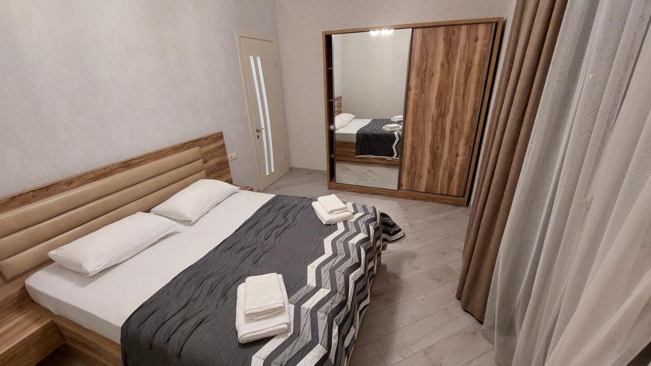 Elit Apartments Batoemi Buitenkant foto