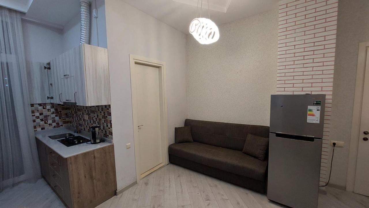 Elit Apartments Batoemi Buitenkant foto