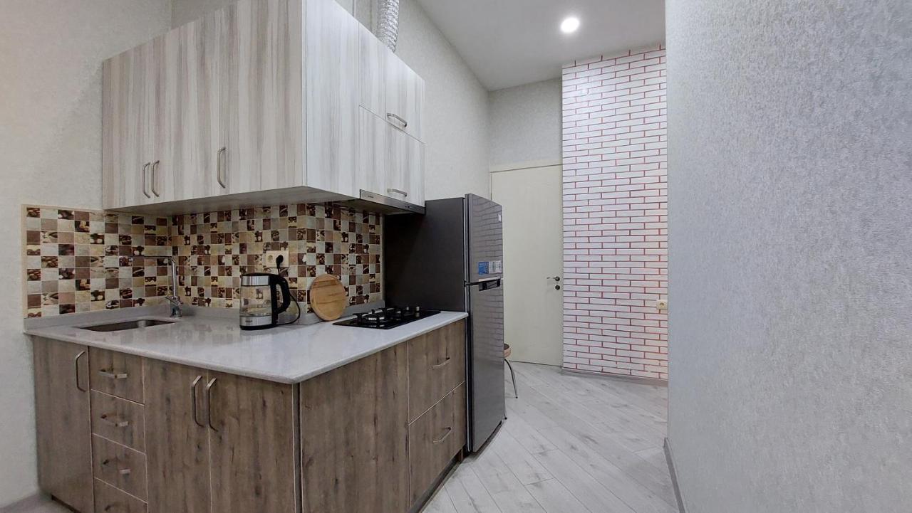 Elit Apartments Batoemi Buitenkant foto
