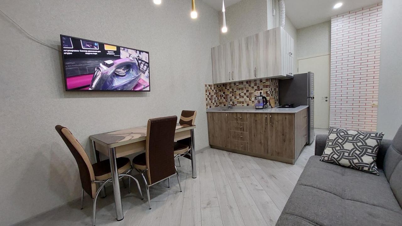 Elit Apartments Batoemi Buitenkant foto