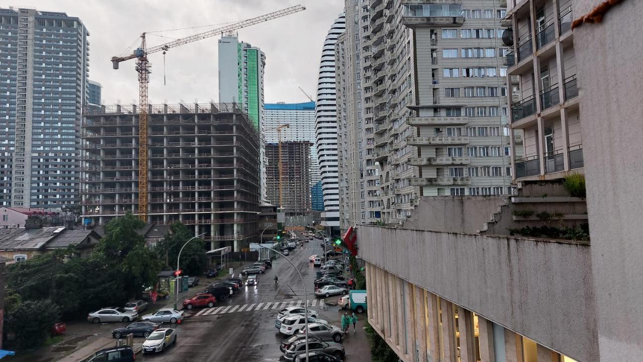 Elit Apartments Batoemi Buitenkant foto