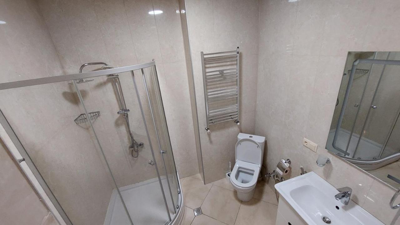 Elit Apartments Batoemi Buitenkant foto