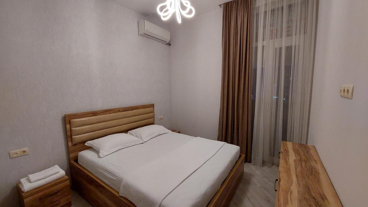 Elit Apartments Batoemi Buitenkant foto